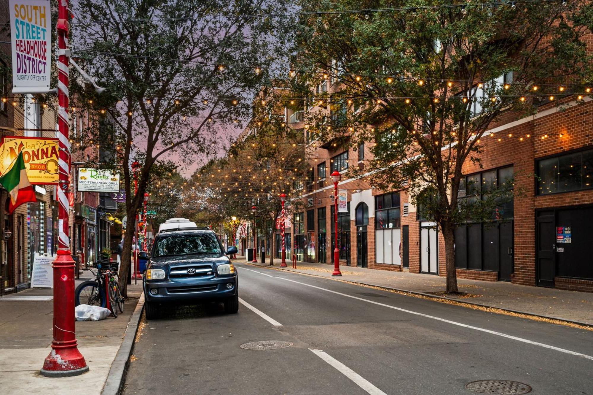 New! Spacious 3-bedroom In The Heart Of Philly Apartment *