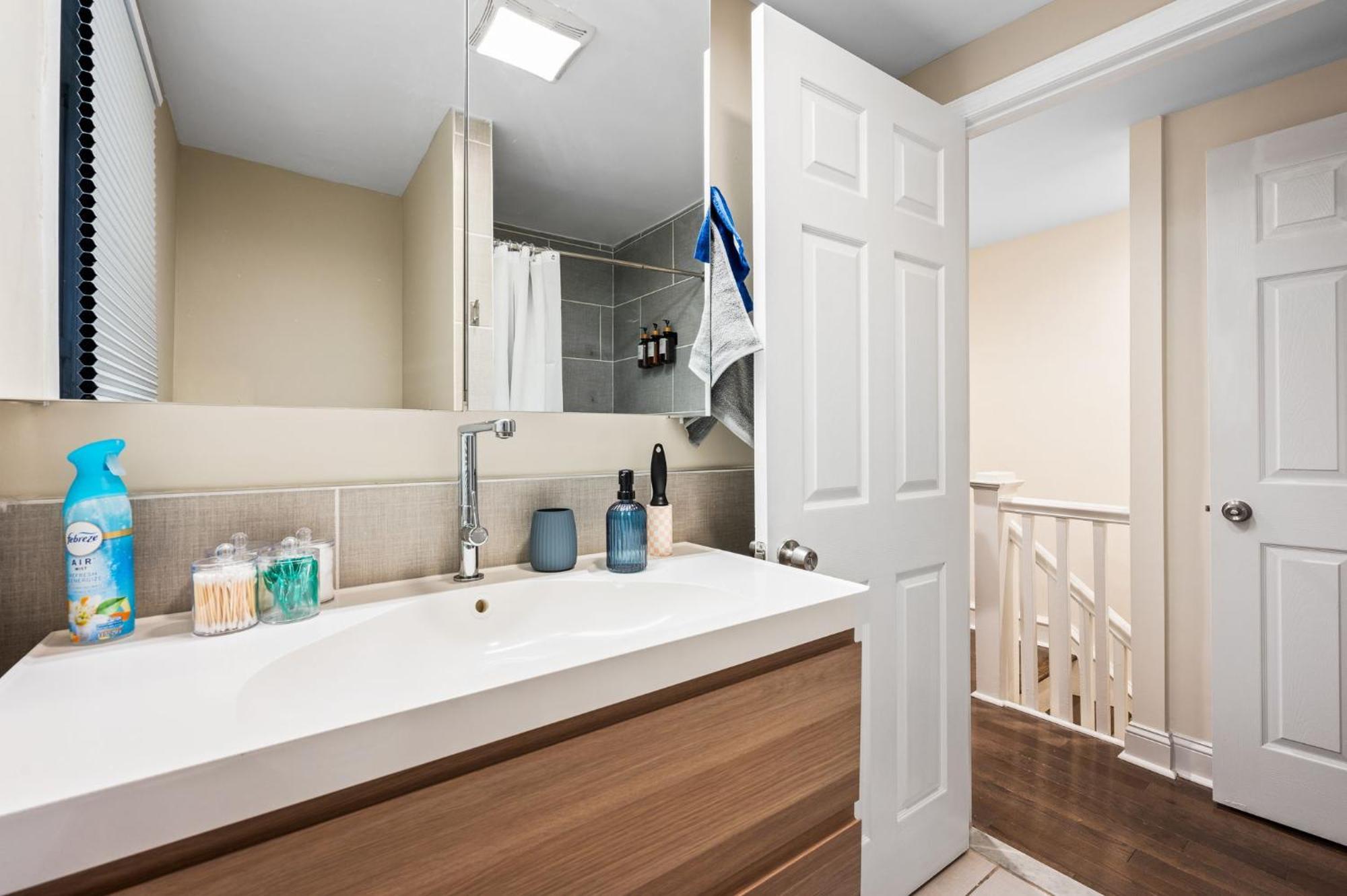 New! Spacious 3-bedroom In The Heart Of Philly * Philadelphia