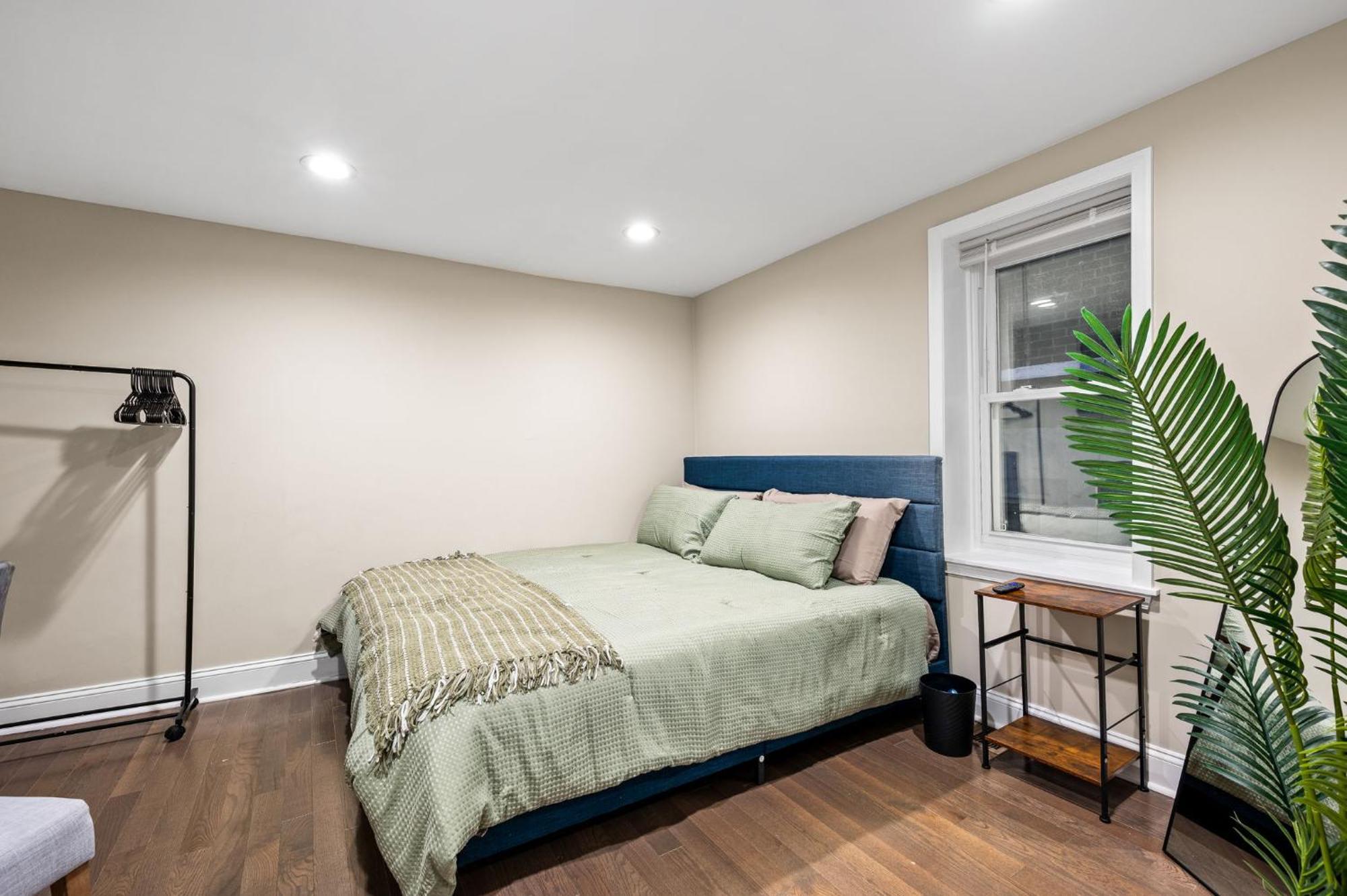 Apartment New! Spacious 3-bedroom In The Heart Of Philly