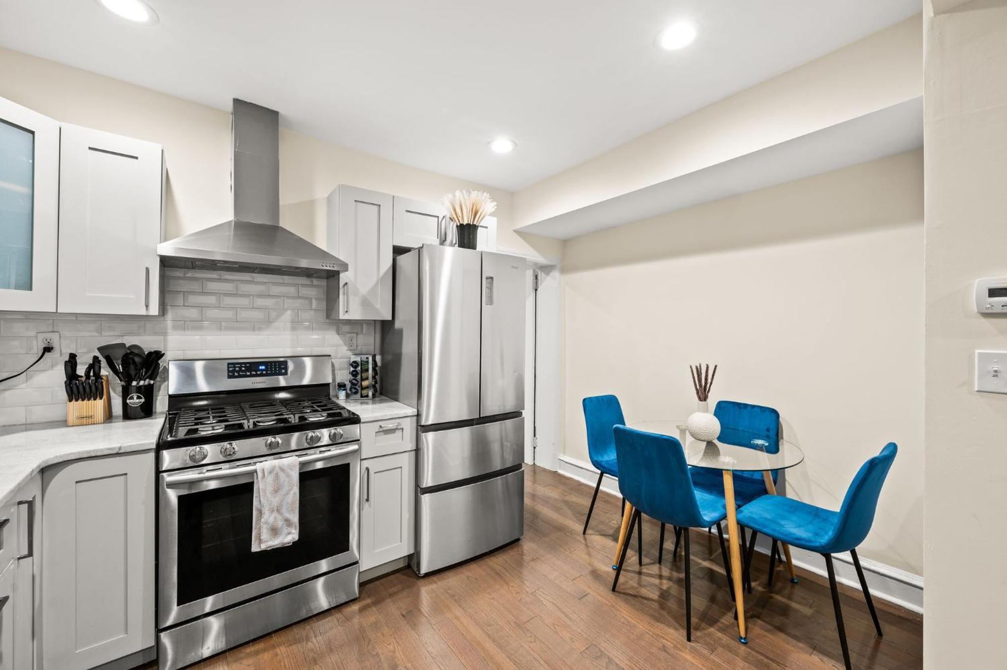 New! Spacious 3-bedroom In The Heart Of Philly Apartment Philadelphia