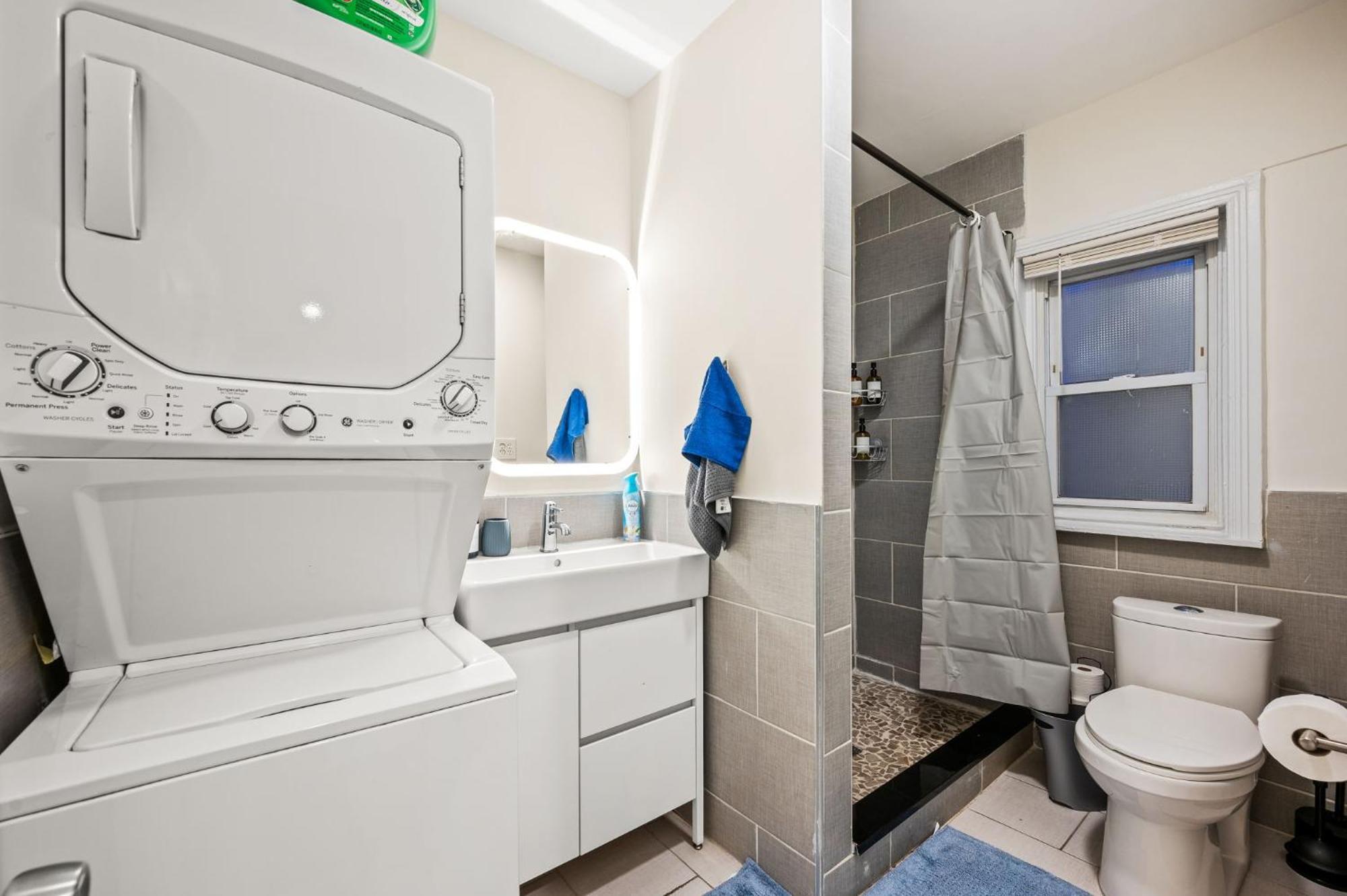 New! Spacious 3-bedroom In The Heart Of Philly Philadelphia